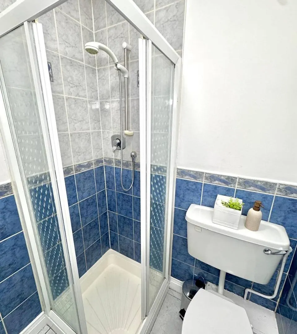 Central 2Bd Townhouse In The Heart Of Dublin 1 0*,  Irlandia